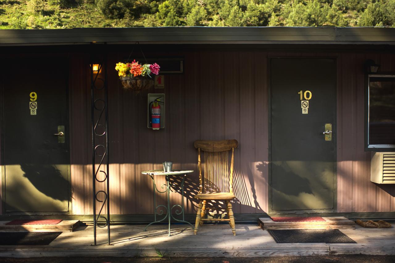 Cozy Mountain Motel Austin Zewnętrze zdjęcie